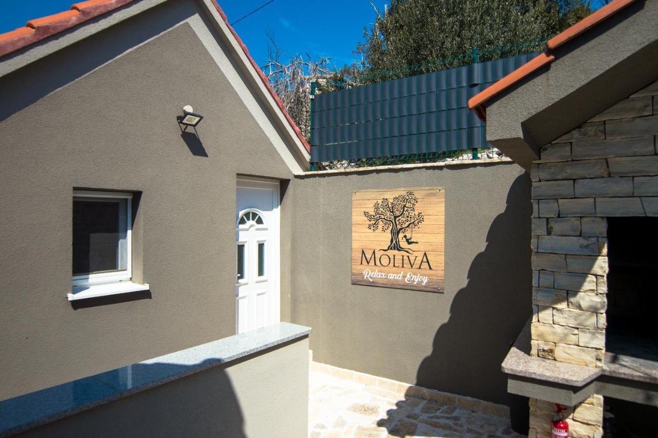 Holiday Home Moliva Donje Sitno Экстерьер фото