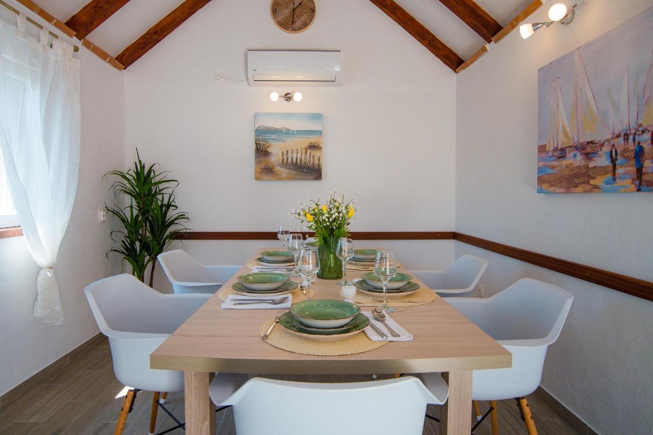 Holiday Home Moliva Donje Sitno Экстерьер фото