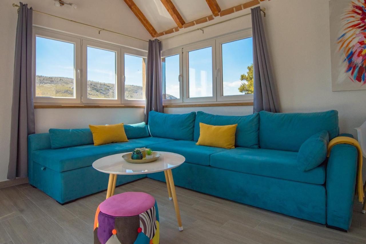 Holiday Home Moliva Donje Sitno Экстерьер фото