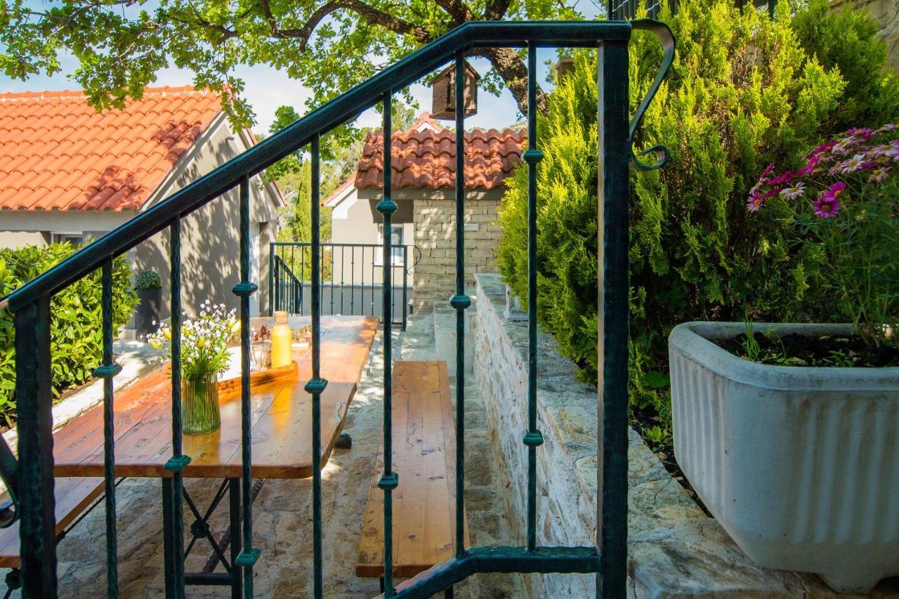 Holiday Home Moliva Donje Sitno Экстерьер фото